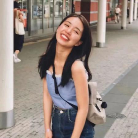酷女生头像霸气长发，上帝给了你一张漂亮的脸