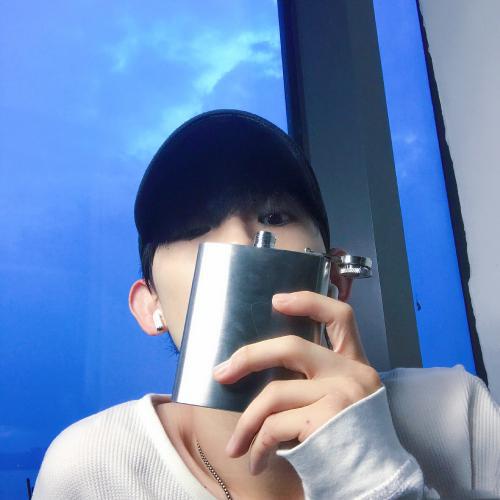 耐看的微信男生头像2021，怎么看也看不够的不换还等什么