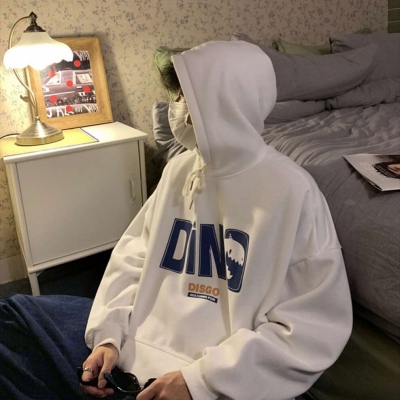 潮流男生帅气头像 男人不要在别人面前吹牛逼
