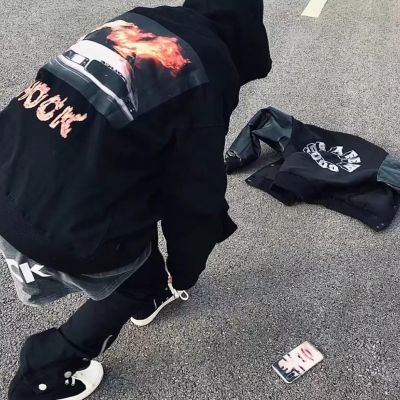 潮流男头微信必备，意境系冷酷系比较冷门的