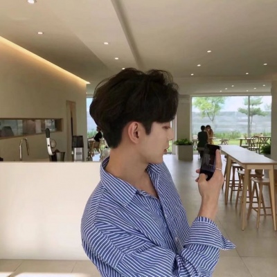 2021男生头像潮男酷帅真人 做一个潇洒的男生