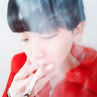 这些男生抽的哪是烟史,是伤心_吸烟男生霸气拽头像