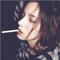 个性抽烟女生头像,抽的是心情,是回忆