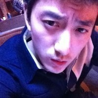再痛也要勉强自己的非主流男生头像图片
