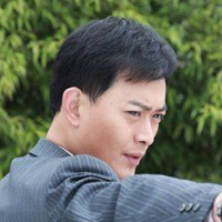 中国著名男演员黄海冰帅气头像_以饰演武侠小生出名