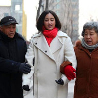 都市婚恋题材电视剧《老公的春天》剧照,演员QQ头像图片_张国立、王雅捷、张歆艺
