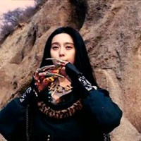 古装武侠电影(白发魔女传之明月天国)剧照,演员QQ头像图片大全