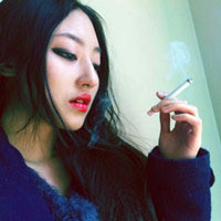女生吸烟qq头像,来一支香烟解解我们的郁闷吧