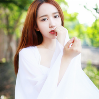 清新柔顺直发自然美女,水中写真图片