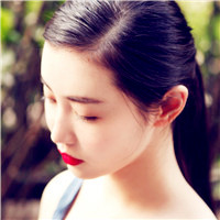 个性比较拽红唇猛女头像,有一股女汉子的味道吧