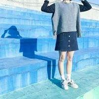 半身女生头像,穿牛仔时尚又不招摇的妹子