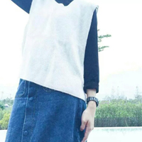 半身女生头像,穿牛仔时尚又不招摇的妹子