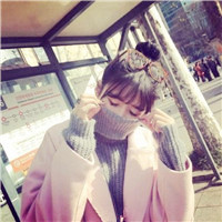 可爱又时尚的丸子头图片头像女生