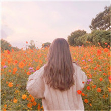 清新绿色森系女生头像 爱干净是每个女生的天性