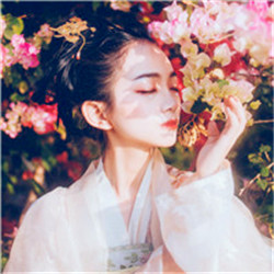 古风头像女有意境悲伤，真人似画中仙女一般的美丽