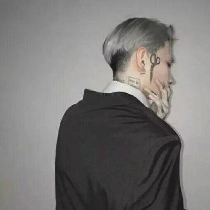 高清超酷男头像，遇到喜欢的一定要保存了