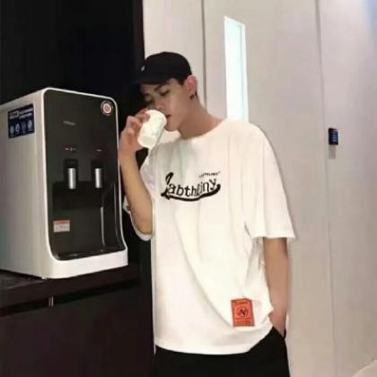 非主流头像男生，做一个善良的人时尚的男生