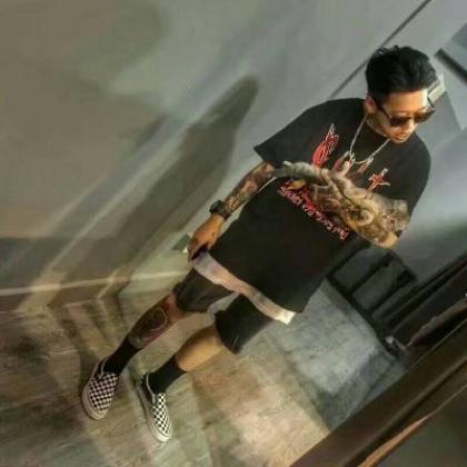 qq霸气纹身头像男生社会人，超拽轻狂把气质养起来