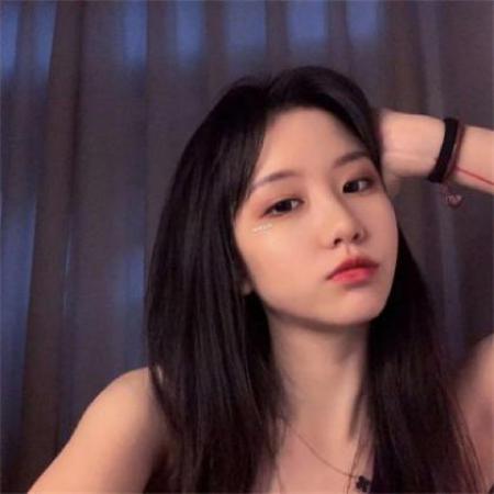 2020微信头像女伤心难过，美女伤心的样子也很美