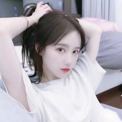 最新非主流女生头像，想用一生守护的女人