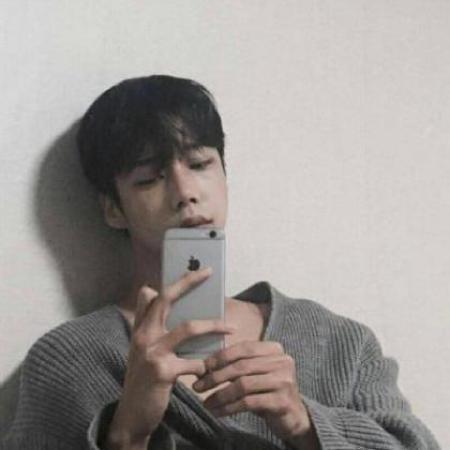 阳光个性微信头像男，青春时尚帅气的男生