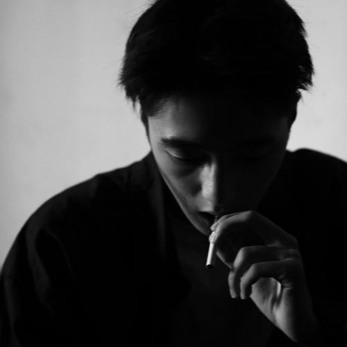 男生非主流图片头像，让人感受到他的真诚和坦率