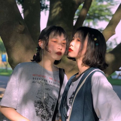 唯美意境闺蜜头像，两个人一张一对两张的