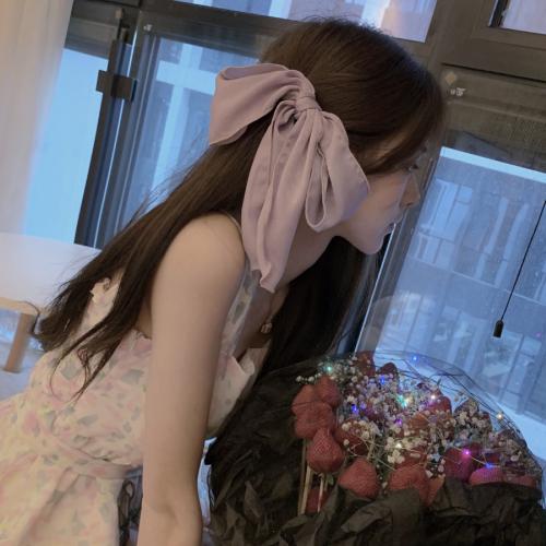 姐妹头像展现出姐妹之间的真挚友谊和纯真感情