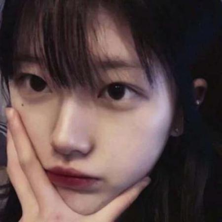 女生头像ins高级质感 明明是喜欢但是很平淡