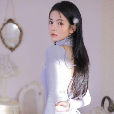 2023好看女生头像高清，身材柔美靓丽，漂亮头像是必须的！