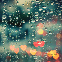 下雨天的qq头像照片,外面下着雨,我的心在想着你