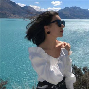 微信头像海边美女,绝对是2018最有气质的美女