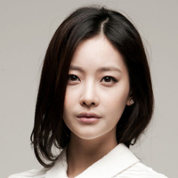 韩国明星吴妍书甜美QQ头像图片_吴妍书整容后的照片