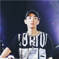 韩国系的帅哥头像你会下载吗,喜欢就多多支持了