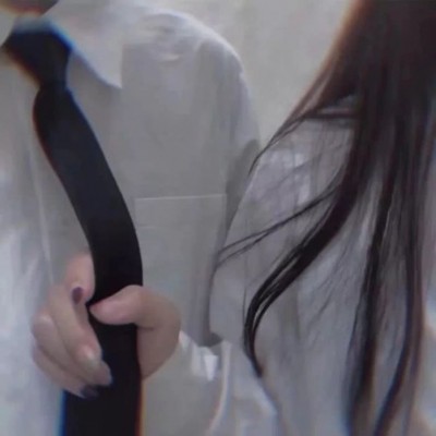 部位情侣头像高清图片,虽然看不到脸但是很经典