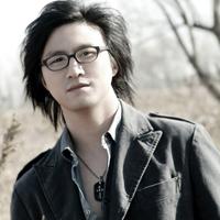 内地著名音乐人汪峰高清头像,汪峰帅气头像图片大全,最早和现在生活照片
