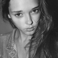 2013唯美阳光意境女生头像_容貌很好看,很迷人的
