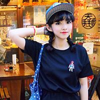 可爱齐刘海女生头像图片,戴帽子的,扎辫子