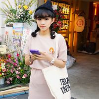 可爱齐刘海女生头像图片,戴帽子的,扎辫子