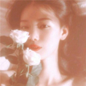 2018唯美意境女生头像，表情很淡然的美女