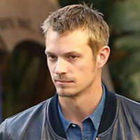 乔尔·金纳曼头像图片,（Joel Kinnaman）瑞典和美国双重国籍