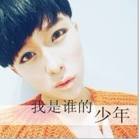 一起经历爱情带字情侣头像一左一右，青梅竹马走在一起的