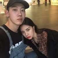 我们爱了五年了都离不开对方了太幸福开心了