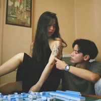 爱情是个忧伤的童话 高冷情侣头像一男一女