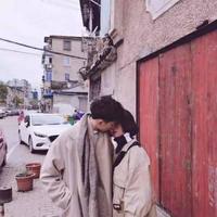 我最爱的男孩 幸福甜蜜亲吻情侣头像一对两张