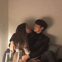 曾经深爱的女孩 情侣头像高清大图最潮
