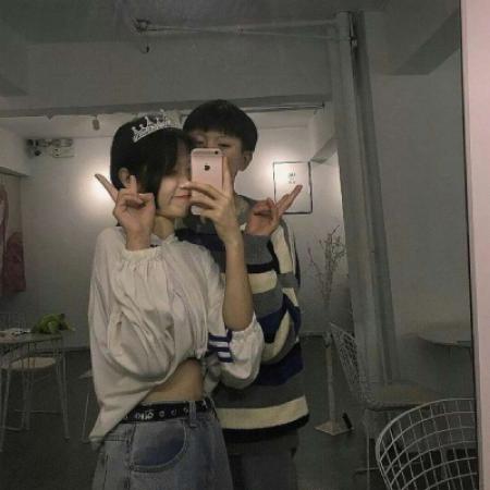 复古情侣头像一对，我偷了一个少女的心