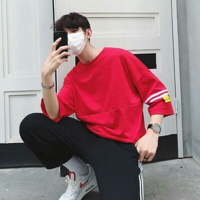帅气的小哥哥头像 这样的形象很受女生的喜欢的
